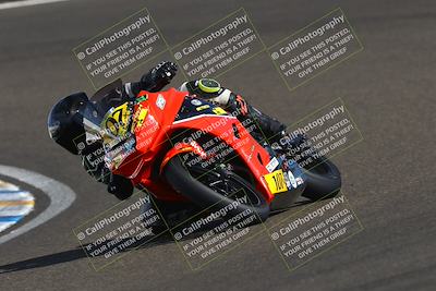 media/Oct-12-2025-CRA (Sun) [[e621380112]]/Races/Race 10/